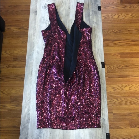 Dress The Population Sequins Mini Sleeveless Red Purple Dress - Picture 6 of 8